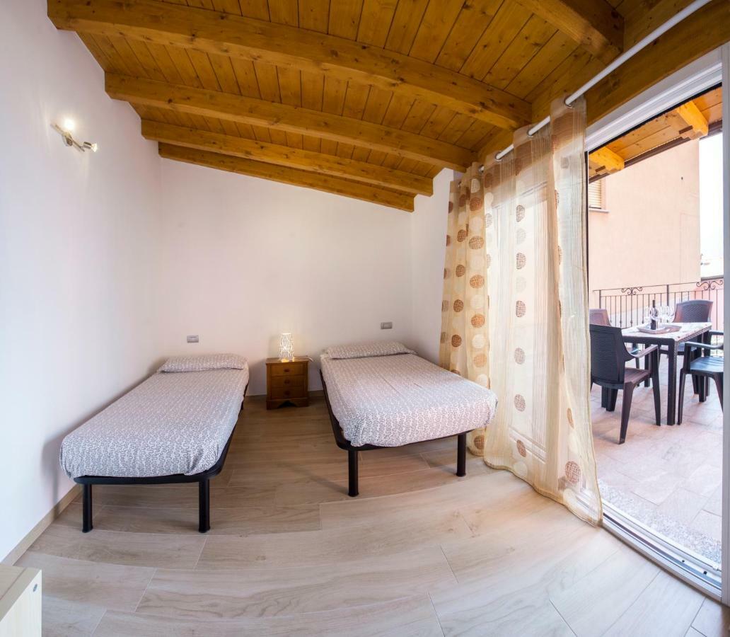 Casa Fiore Lezzeno Esterno foto